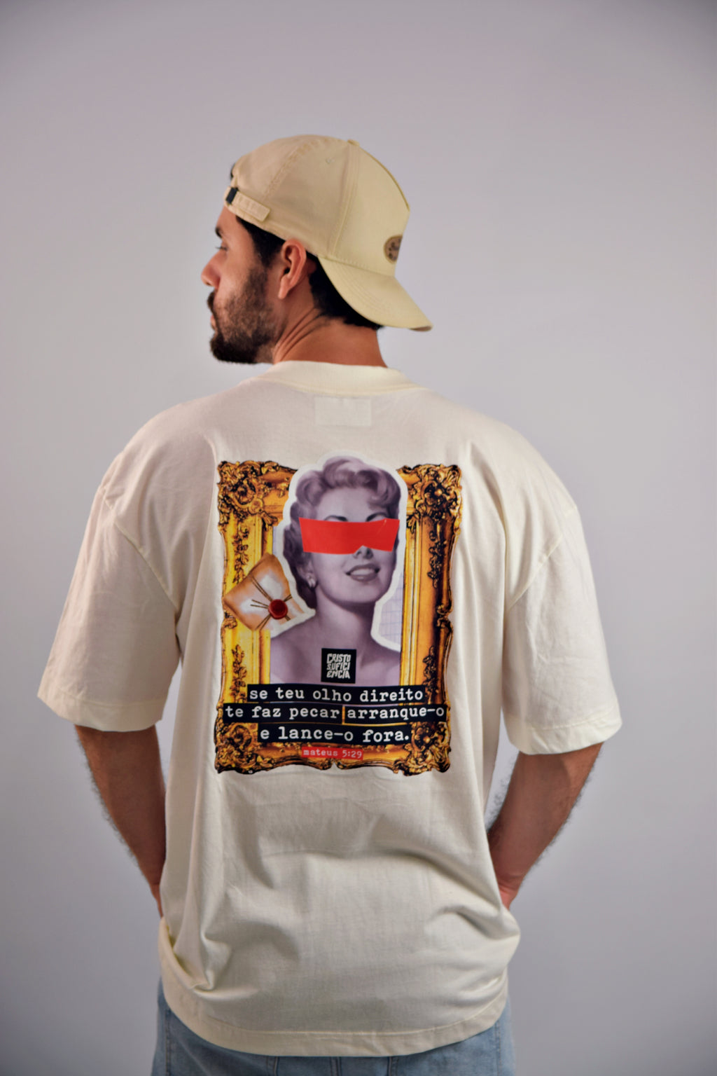 CAMISETA OLHO DIREITO OVERSIZED STREET